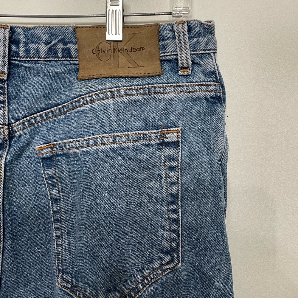 Vtg Calvin Klein Women's High Rise Straight Leg Jeans Mom Denim Medium Wash 12 - Picture 7 of 8